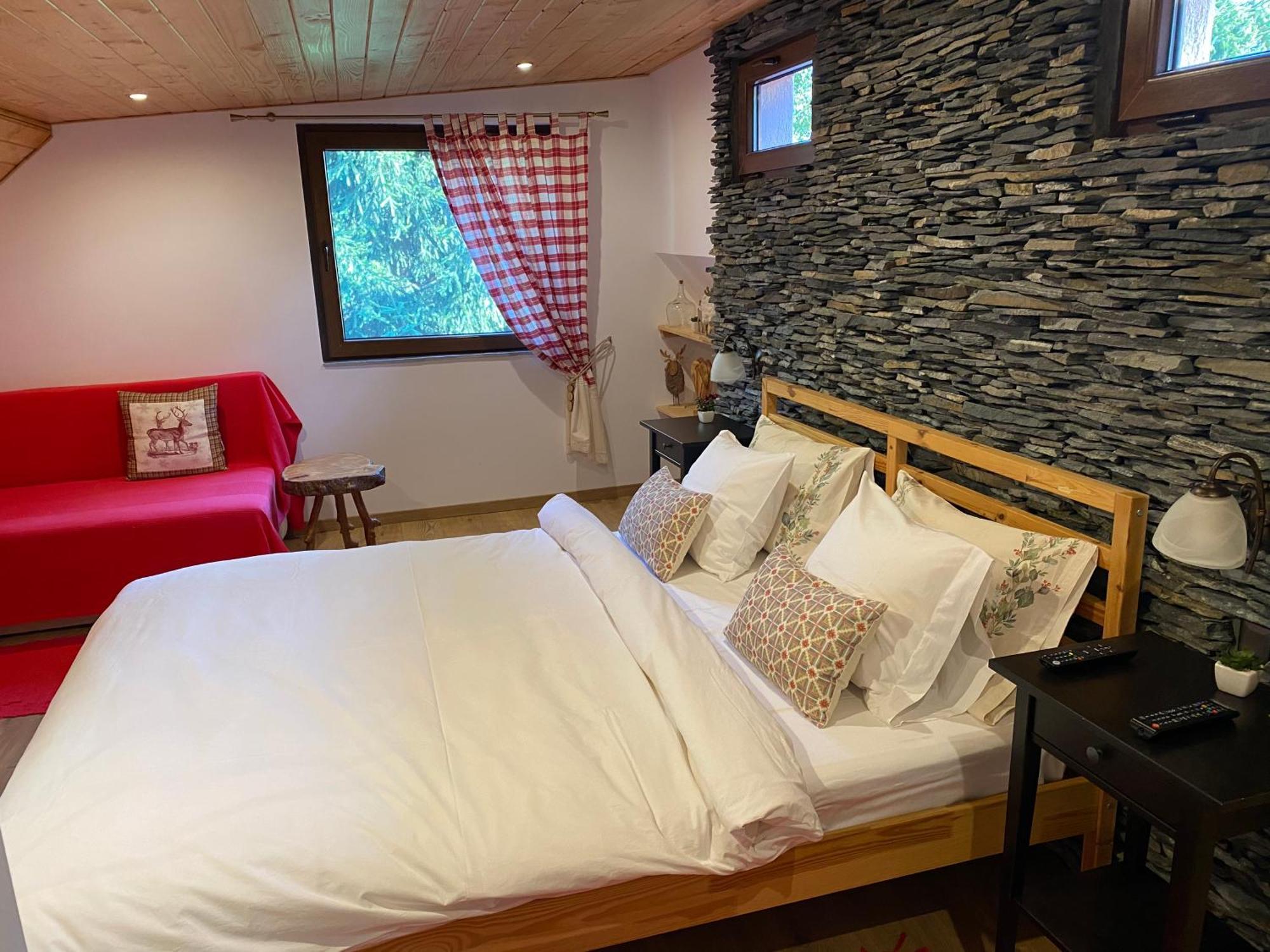 Mountain Chalet - Cabana La Muntele Baisorii Muntele Cacovei  Zewnętrze zdjęcie